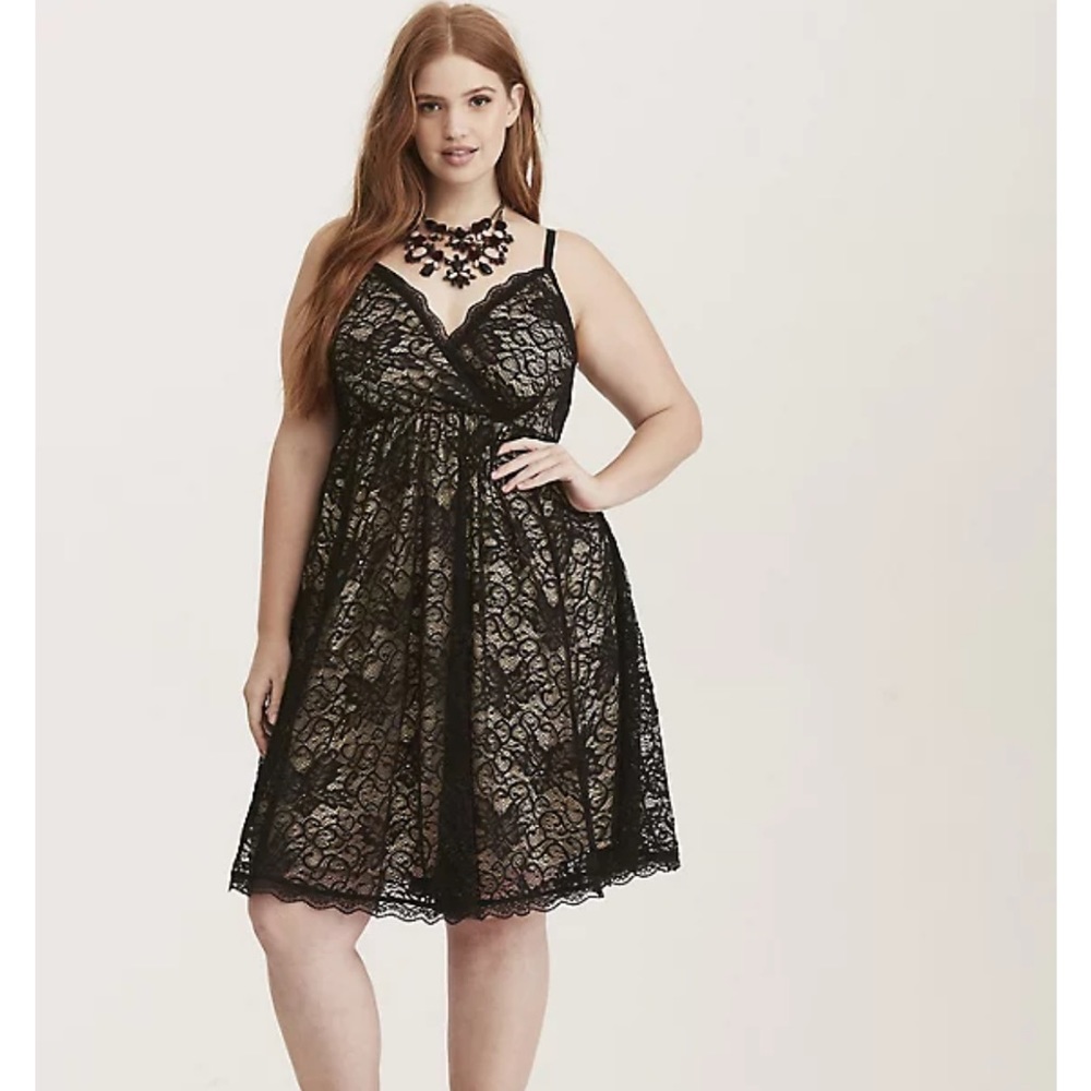 TORRID BLACK LACE SURPLICE SKATER DRESS